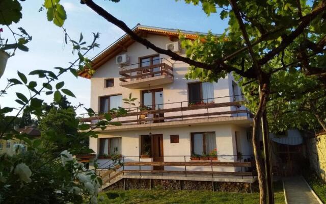 Guesthouse Argacho