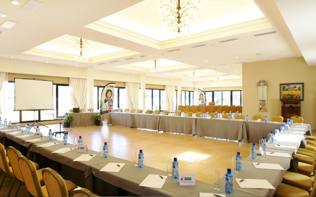 Mon Port Hotel & Spa