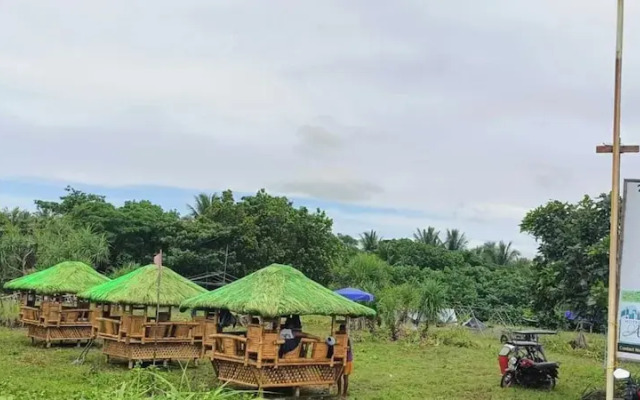 The Waves at Socorro Baler- Hotel A