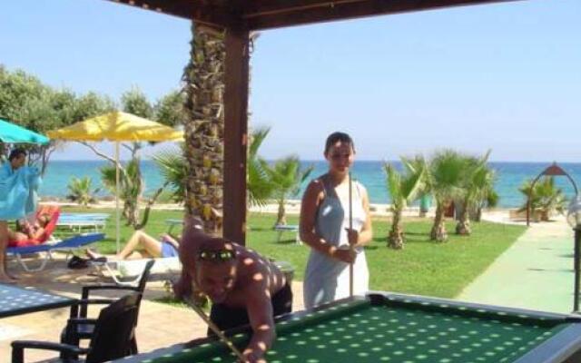 Simos Magic Beach Hotel Apartments