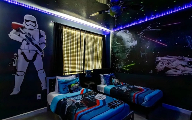 Storeybook Escape Sleeps 11!