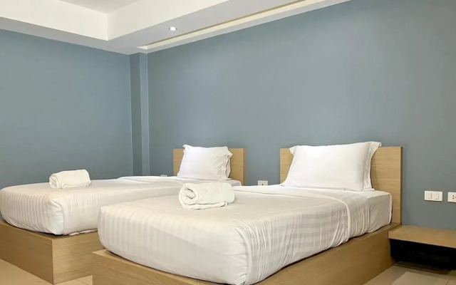 Nora Lakeview Hotel
