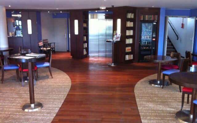 B&B HOTEL Reims Tinqueux