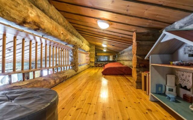 Mustalampi 2 kurkiaura