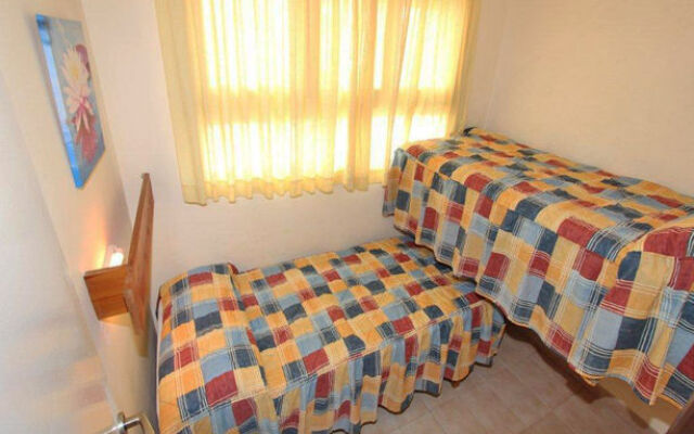 Apartamentos Sol y Mar Segur