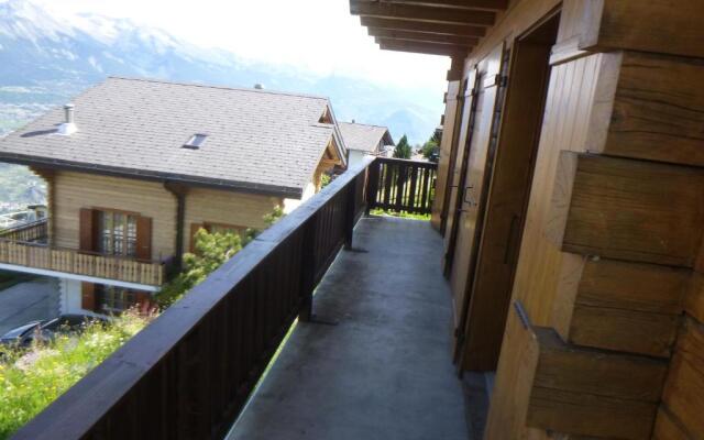 La Crettaz SUNNY & QUIET apartment 6 pers by Alpvision Résidences