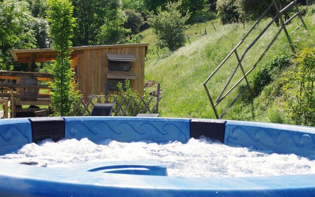 Ferme de Samson Cabanes en Pleine Nature