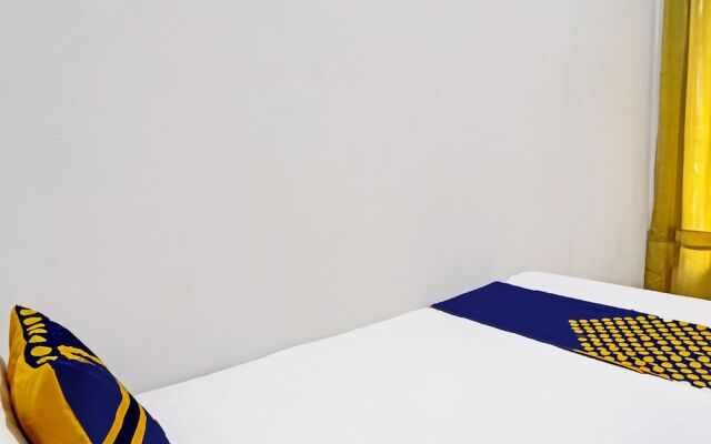 OYO Life 91896 Kost Bu Dewi Syariah