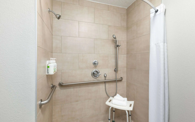 Baymont by Wyndham Nashville