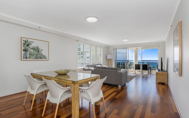 Oscar on Main Resort