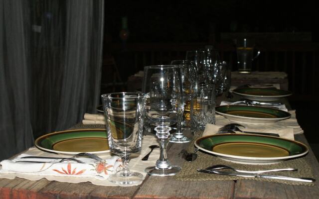 The Red Rooster Lodge
