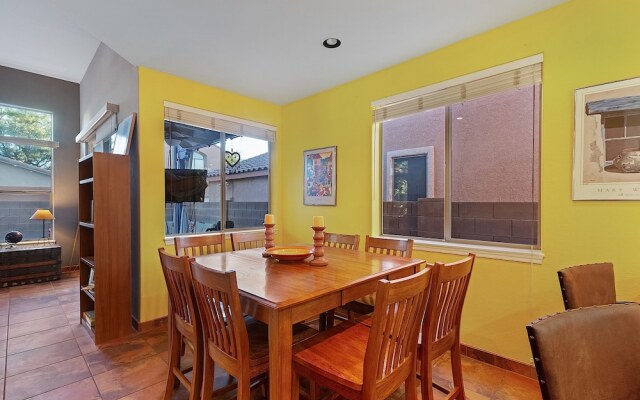 Stylish Southwest 2 BR by Casago