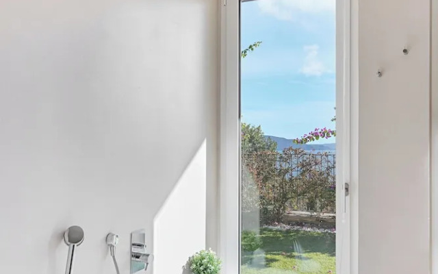 La Bouganville P1-1 Apartment