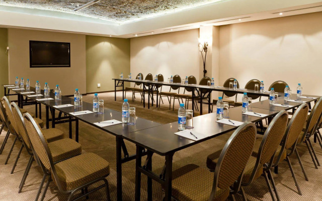 Protea Hotel by Marriott Cape Town Durbanville