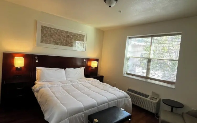The View Studio Suites and Event Venue