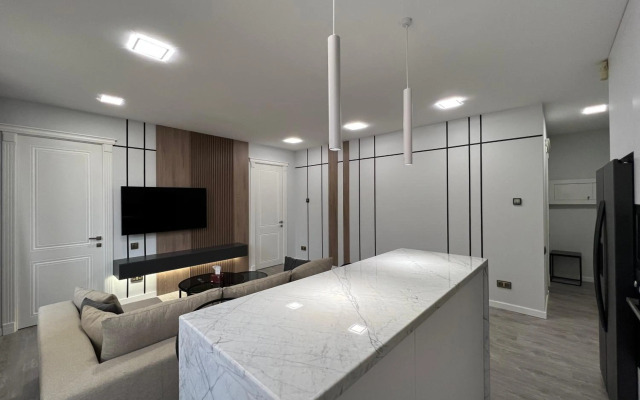 Derenik Demirchyan street, 2 bedrooms Modern, Beautiful apartment DE333