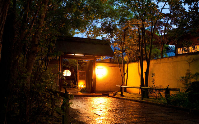 Yufuin Onsen Ryotei Tanokura