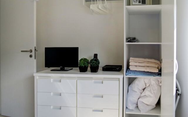 LinkHouse Awesome New Rooftop C1-0023