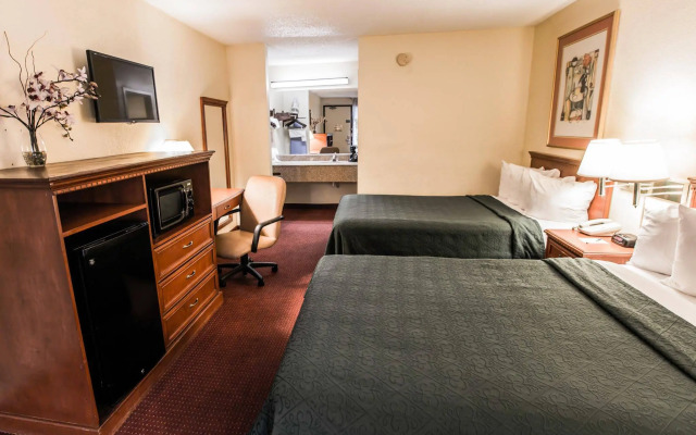 Baymont by Wyndham Wilmington