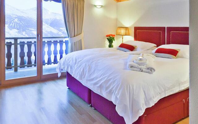 Luxury Panoramic Chalet in Thon-Les Collons with Sauna