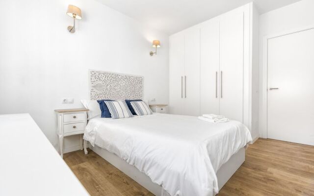 Three-bedroom apartment Cervantes