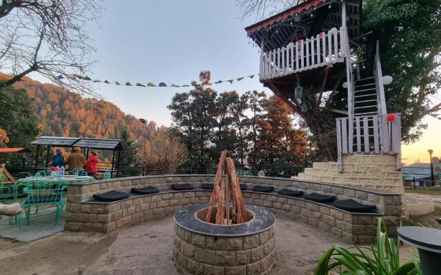 Alps Resort Dalhousie