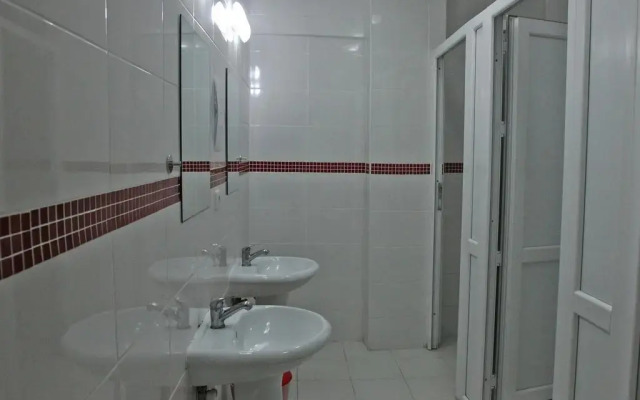 Rengarenk Hostel & Pension