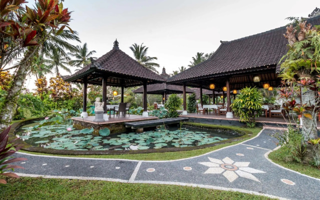 Villa Taman di Blayu