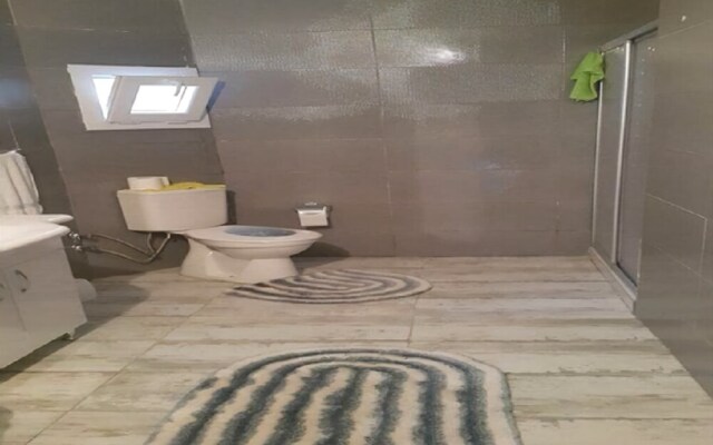 BO095 by Villaofsummer