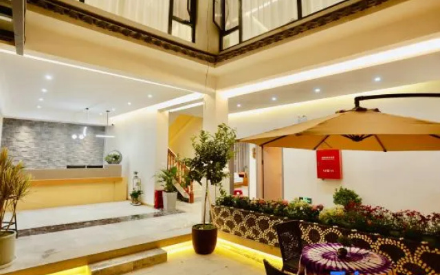 Youran▪Garden light luxury log designer parent-child holiday accommodation (Dali Xizhou store) – Lobby – Dali