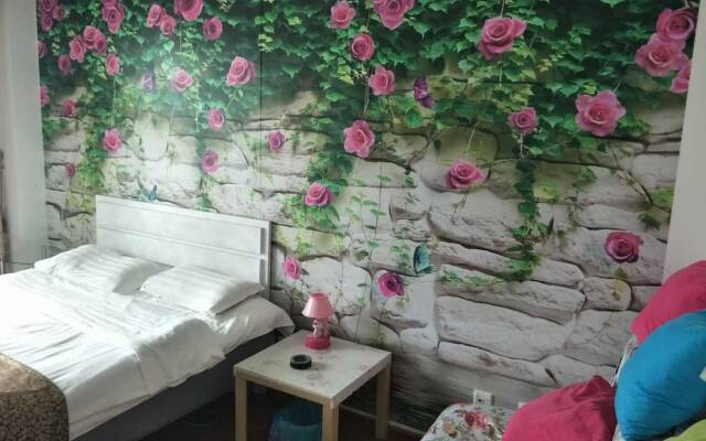 Dalian Yijia Apartment