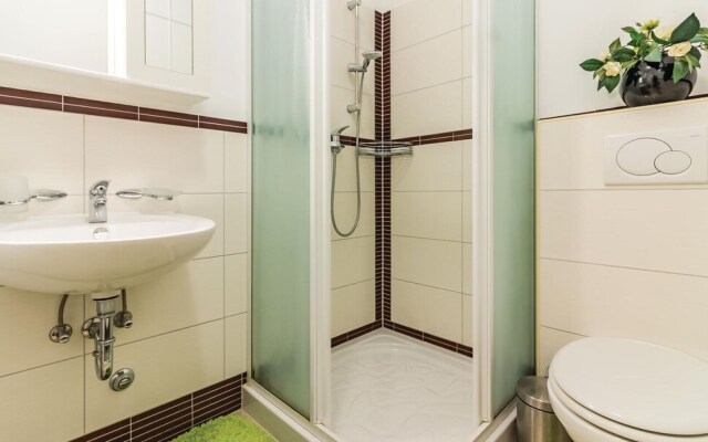 Beautiful Home in Vodnjan With Wifi and 2 Bedrooms