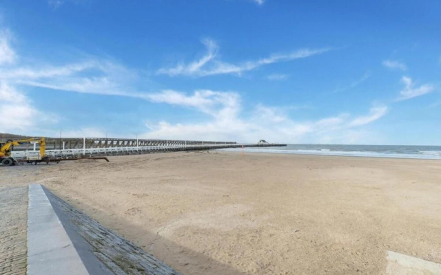 Apartment in Blankenberge With Sea Views