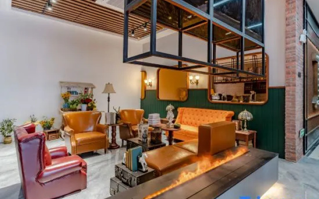 James Joyce Coffetel Hotel (Feixi Jadeite Road University Town)