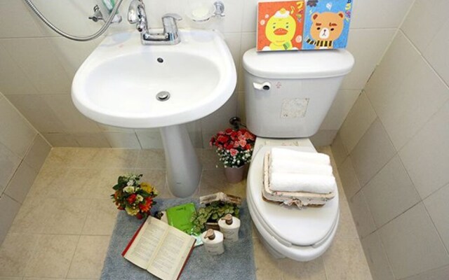 Yangyang Freesia Pension