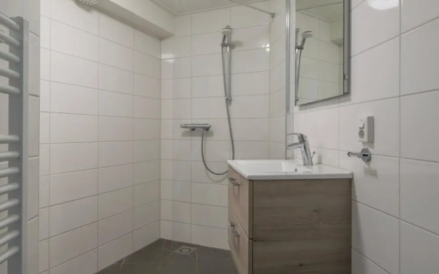 Restyled Bungalow with Dishwasher near Cozy Domburg