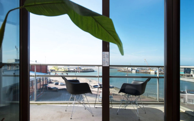 Luxury Apartment near Scheveningen Beach