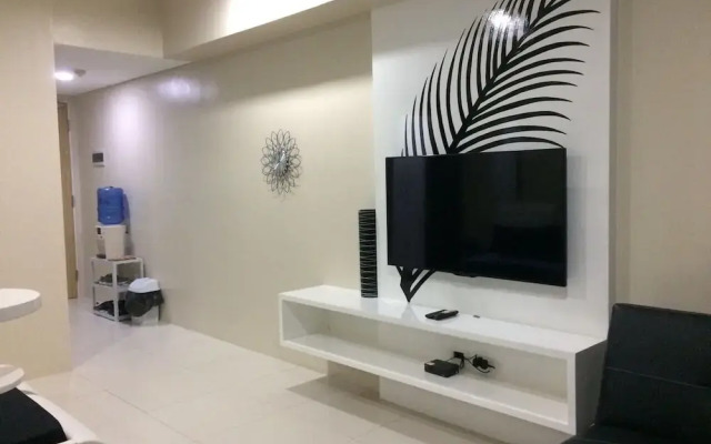 Beach Condos Pico de Loro Hamilo Coast