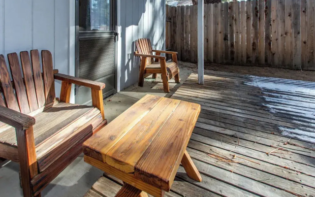 Cub Paws