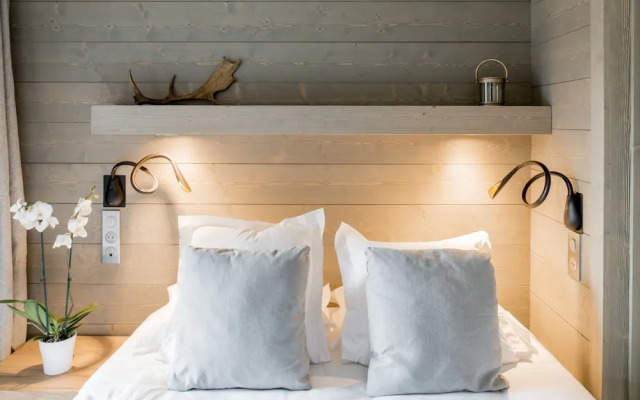 Mammoth Lodge Penthouse T5 D13