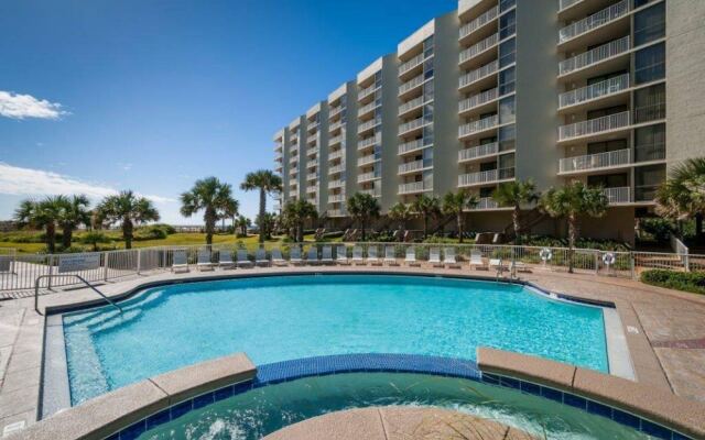 Mainsail Condominiums