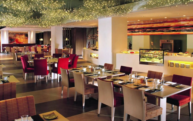 Shangri-La Shenzhen
