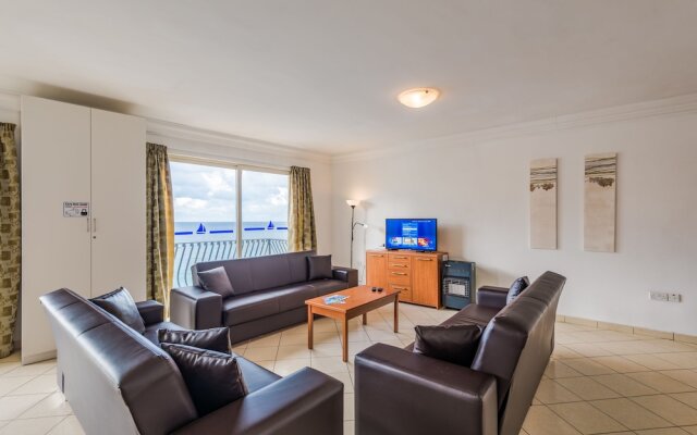 Getawaysmalta Spinola Bay Mansion Seafront Apartment in St Julian Near Paceville