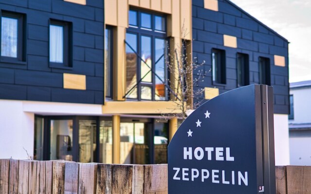 Hotel Zeppelin