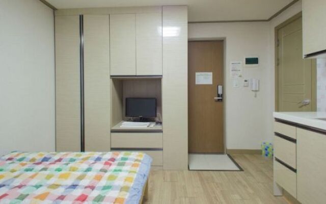 KW Pencil Hostel