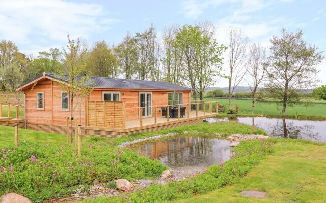 21 Meadow Retreat