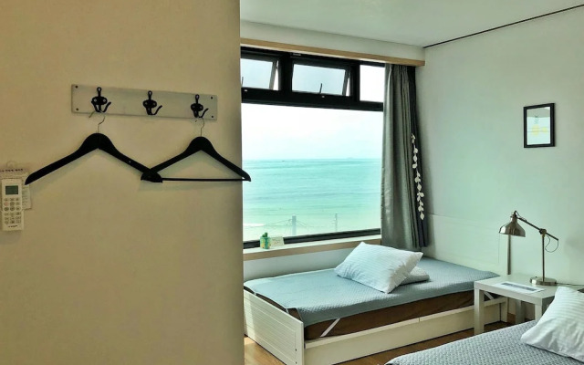 Flat B Hostel - Hostel