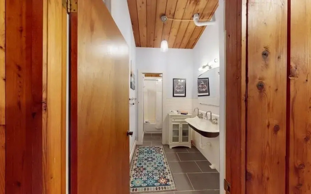 Treehouse Home Brought to you by GetAway Vacations