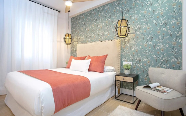 Central Apt. Cordoba. Plaza San Francisco