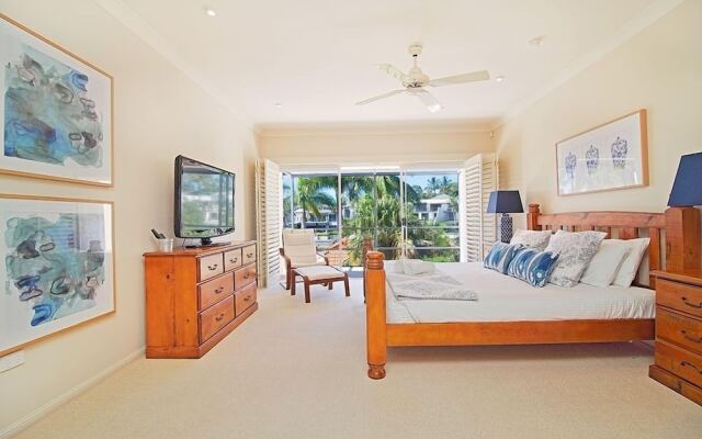 Holiday Home Coveside @ Sanctuary Cove